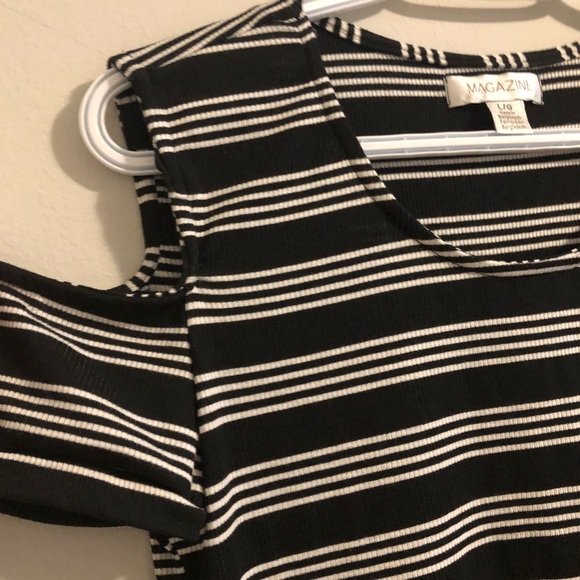 MAGAZINE NWT cold shoulder fitted striped dress - Picture 5 of 8